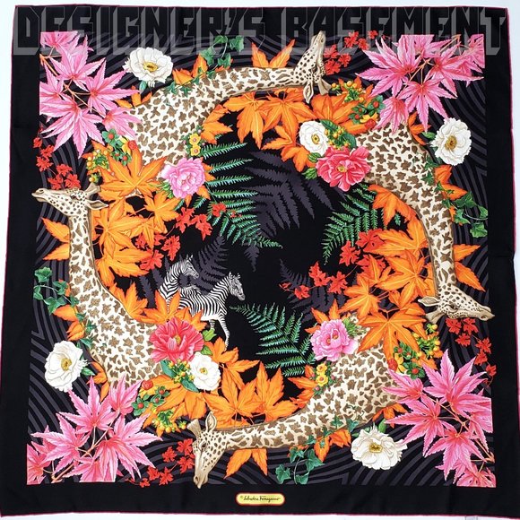 SALVATORE FERRAGAMO black Fall Leaves GIRAFFES Diamond silk scarf NWT envelope🎁 - Picture 1 of 4